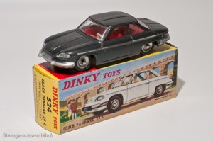 Dinky Toys 524 - Panhard 24CT