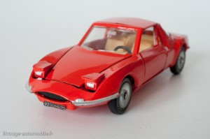 Dinky Toys 1403 - Matra M 530 coupé