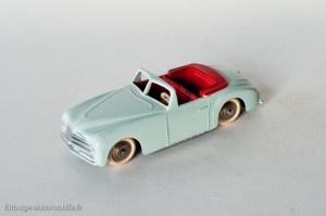 Dinky Toys 24S - Simca 8 Sport - pare-brise épais