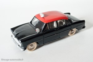 Dinky Toys 542 - Simca Ariane taxi - roues concaves