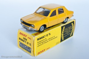 Dinky Toys 1424 - Renault R12 TL - modèle fabriqué en Espagne 