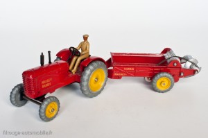 Dinky Toys 27AC - Massey Harris tracteur et épandeur d'engrais