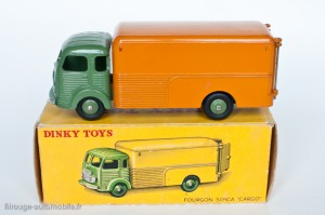 Dinky Toys 33A - Simca Cargo fourgon