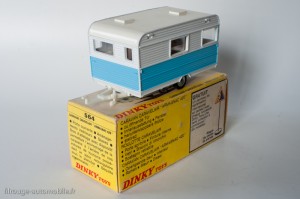 Dinky Toys 564 - Caravane Caravelair Armagnac 420