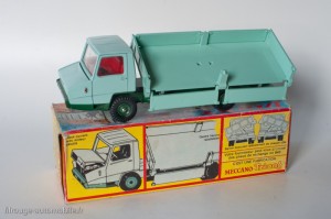 Dinky Toys 569 - Berliet Stradair