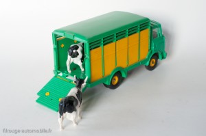 Dinky Toys 577 - Berliet GAK bétaillère