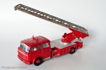 Dinky Toys 568 - Berliet GBK 6 Grande échelle incendie