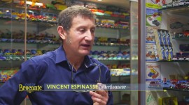 Jour de Brocante - France 3 : Dinky Toys, la grande histoire des petites voitures... Vincent Espinasse
