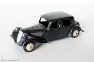 1:43 ATLAS DINKY Toys 24 N Citroën Traction 11 BL EUR 4,90 - FR