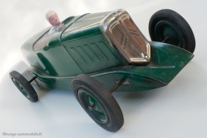 Rosalie Des Records - Voiture Miniature CIJ 1/43 - Plâtre Et Farine - Jouet Ancien