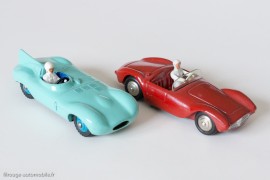 Dinky Toys 22A - Maserati 2000 sport et Dinky Toys 238 - Jaguar type D Le Mans