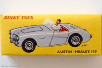 Austin Healey Dinky Toys - boite illustrée par Jean Massé
