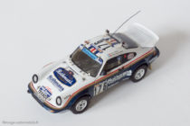 Porsche 911 4x4 vainqueur Paris Dakar 1984 - AMR Minichamps réf. 390 Porsche 911 4x4 vainqueur Paris Dakar 1984 - AMR Minichamps réf. 390
